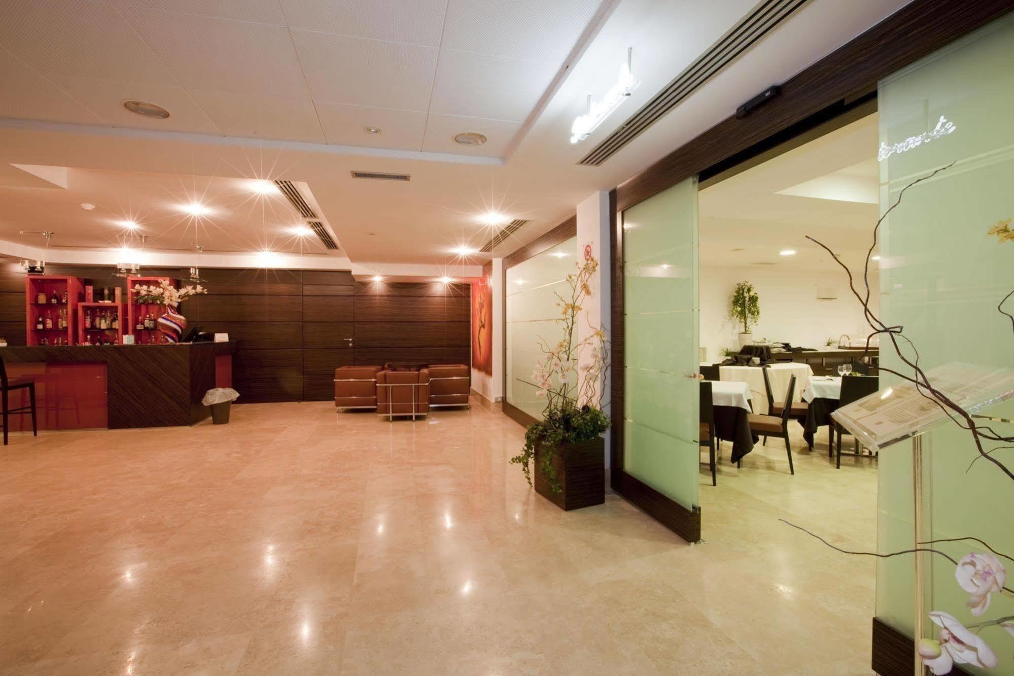 קמפובאסו Centrum Palace Hotel & Resorts מראה חיצוני תמונה