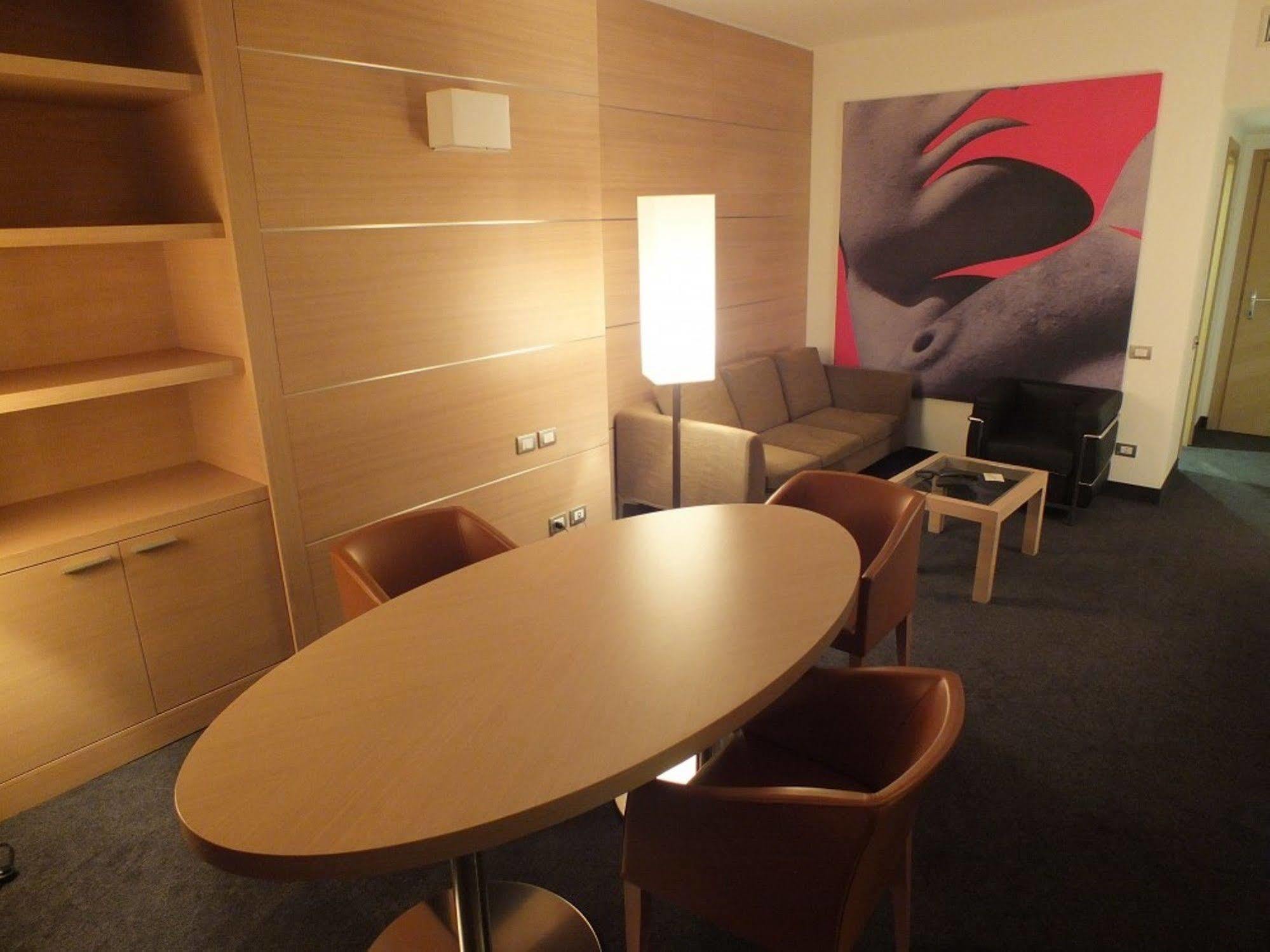 קמפובאסו Centrum Palace Hotel & Resorts מראה חיצוני תמונה